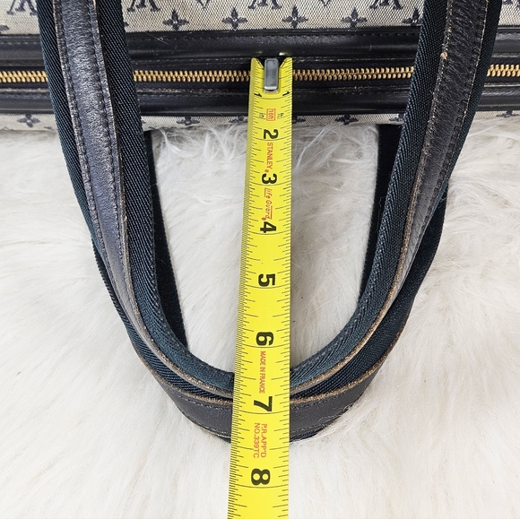 SOLD....Vintage Louis Vuitton Josephine GM Mini Lin VI0049 - Picture 5 of 15